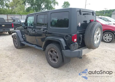 2014 Jeep Wrangler Unlimited Sahara z USA, uszkodzony, nr VIN 1C4HJWEG8EL292835